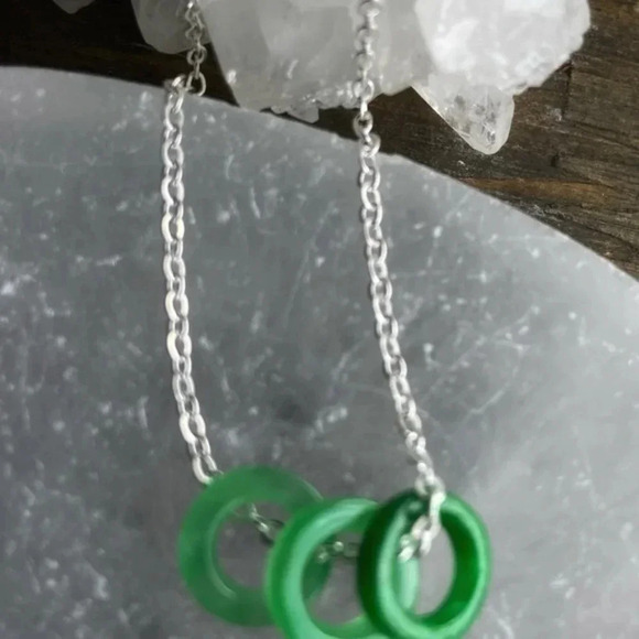 SILVER DAINTY IMPERIAL JADE RING CHARMS NECKLACE - Picture 3 of 8